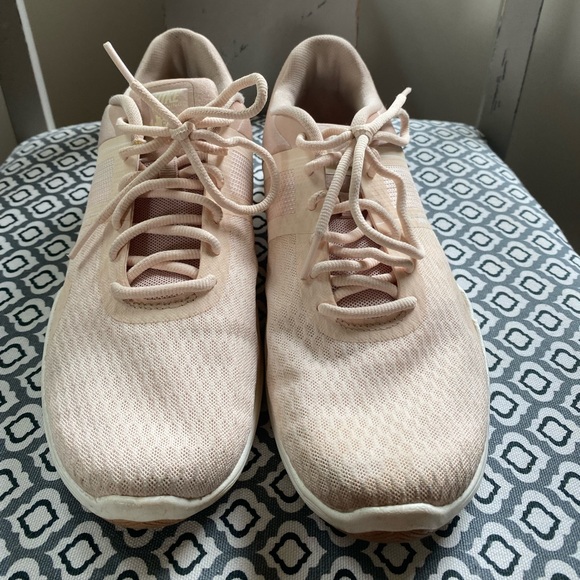 Nike City Training Shoes - Picture 2 of 4